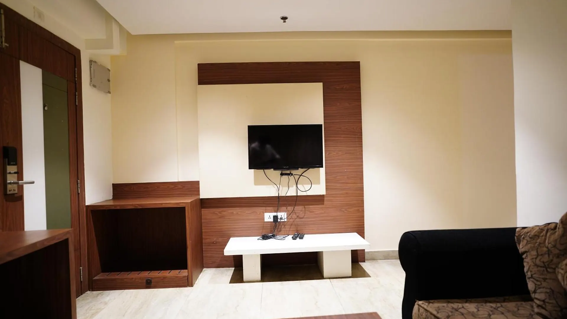 Emarald Hotel Calicut