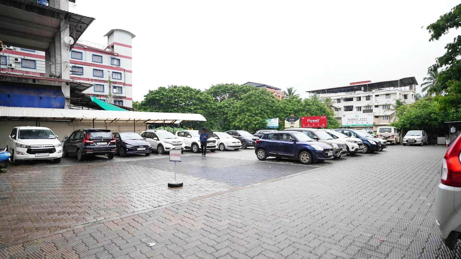Emarald Hotel Calicut